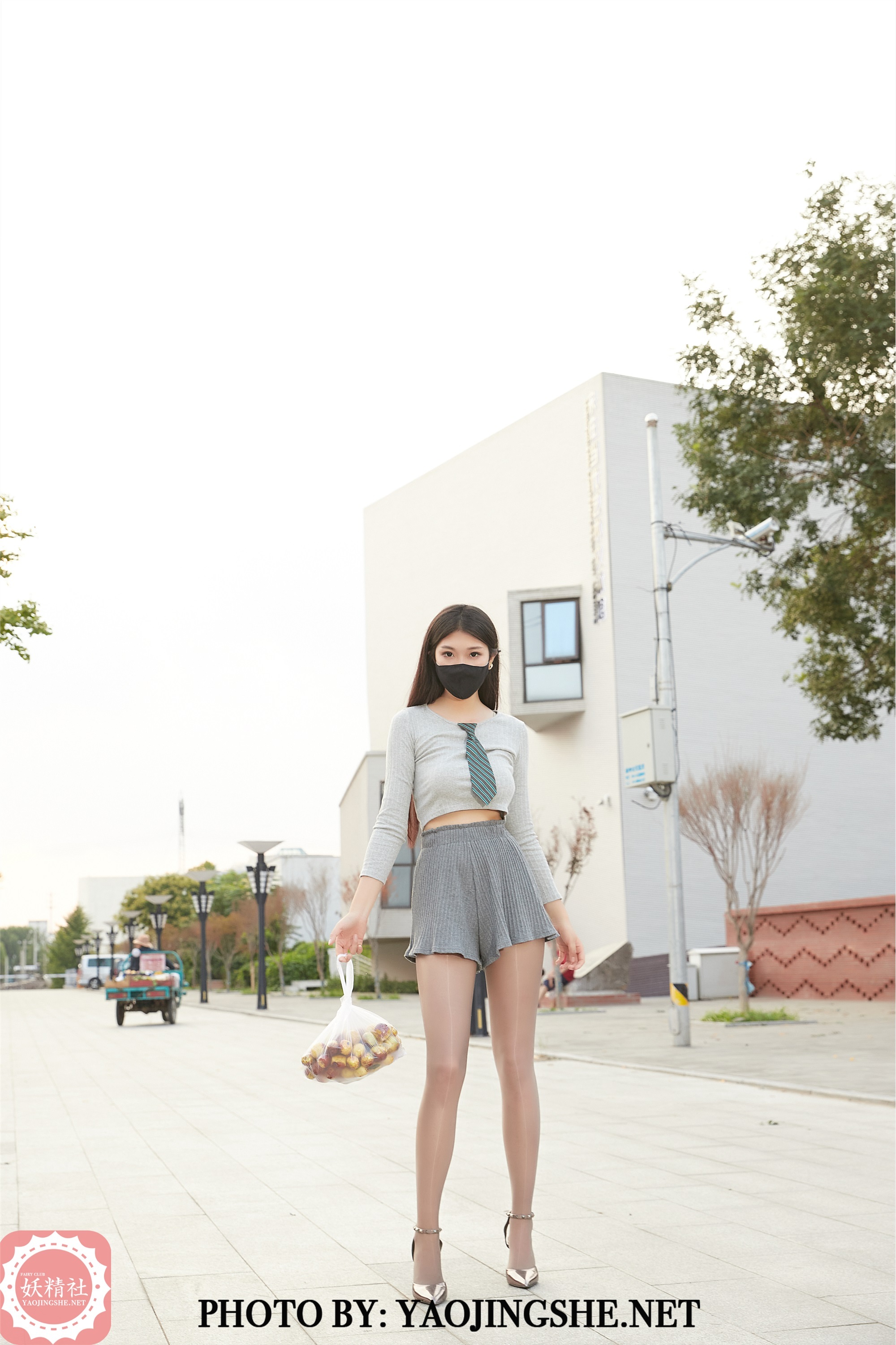 妖精社  2020.12.16 T2044《下班路上》苏伟